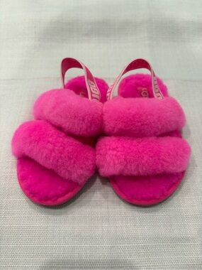 UGG Kids Fuzzy Open-Toe Slide Sandals - Hot Pink